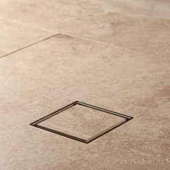   Pestan zuhanyfolyóka Confluo Standard - BURKOLHATÓ - 10 x 10 cm