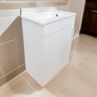 Viva STYLE NIKA - fali függesztett - fürdőszobabútor CeraStyle 71100 porcelán mosdóval 42 x 24 cm